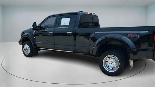 2022 Ford F-450 Platinum