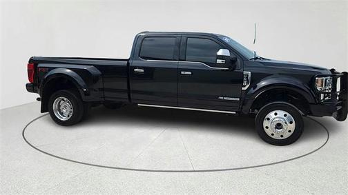 2022 Ford F-450 Platinum