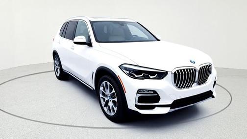 Mineral White Metallic 2021 BMW X5 PHEV xDrive45e