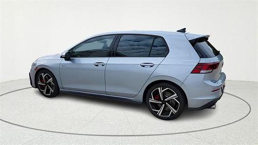 2026 Volkswagen Golf GTI 2.0T SE DSG