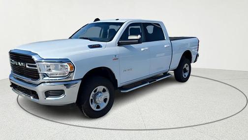 2020 RAM 2500 Big Horn Crew Cab 4x4 6'4' Box