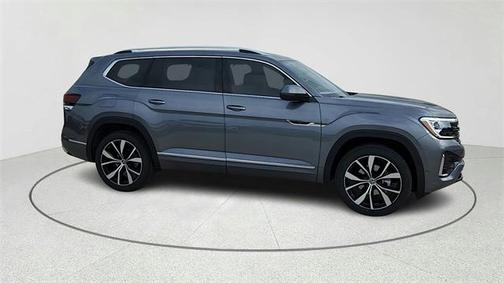 2025 Volkswagen Atlas 2.0T SEL Premium R-Line 4MOTION