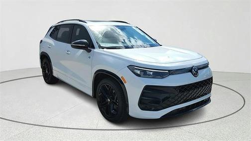 2025 Volkswagen Tiguan 2.0T SE R-Line Black