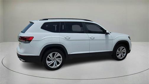 2022 Volkswagen Atlas 3.6L SE w/Technology