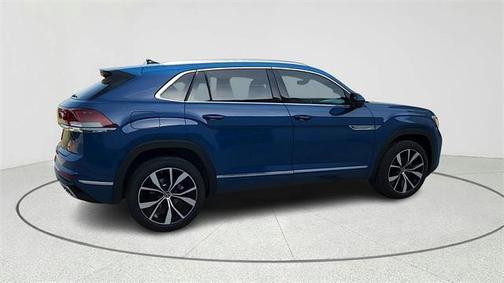 2025 Volkswagen Atlas Cross Sport 2.0T SEL Premium
