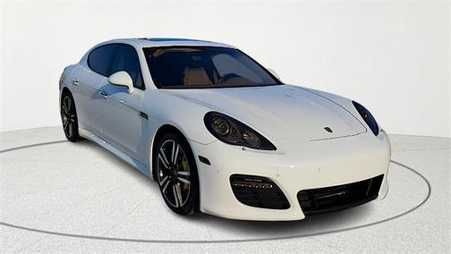 2013 Porsche Panamera 2