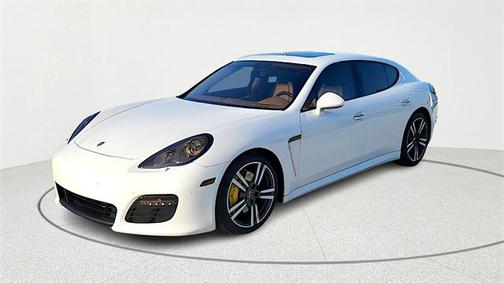 2013 Porsche Panamera 2