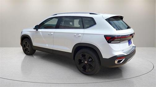 2025 Volkswagen Taos 1.5T SEL