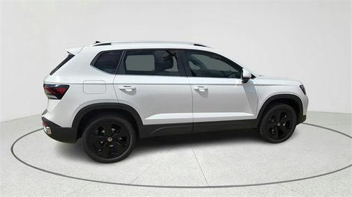 2025 Volkswagen Taos 1.5T SEL
