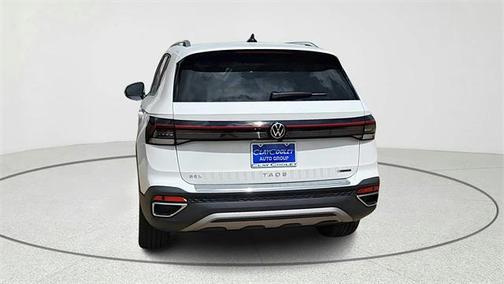 2025 Volkswagen Taos 1.5T SEL