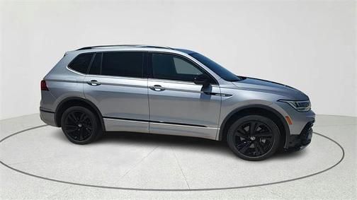 2023 Volkswagen Tiguan 2.0T SE R-Line Black 4MOTION