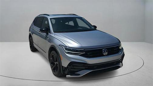 2023 Volkswagen Tiguan 2.0T SE R-Line Black 4MOTION