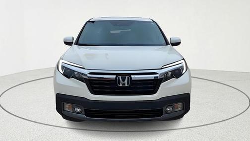 White Diamond Pearl 2017 Honda Ridgeline RTL-E