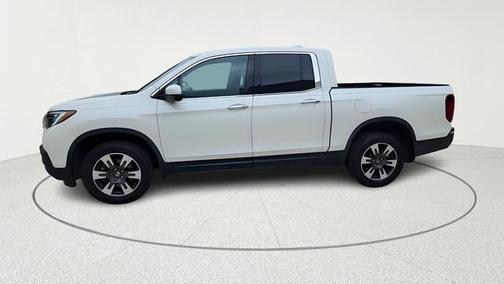 White Diamond Pearl 2017 Honda Ridgeline RTL-E