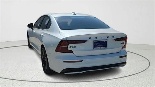 2024 Volvo S60 B5 Plus Black Edition