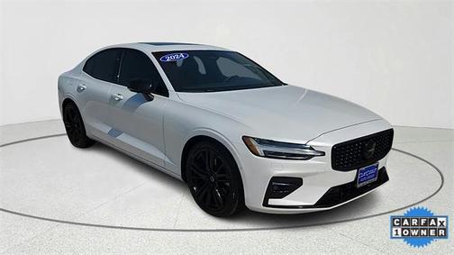 2024 Volvo S60 B5 Plus Black Edition