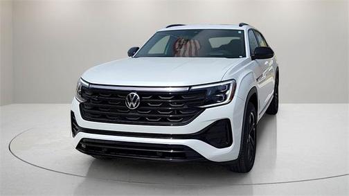 2025 Volkswagen Atlas Cross Sport 2.0T SEL Premium