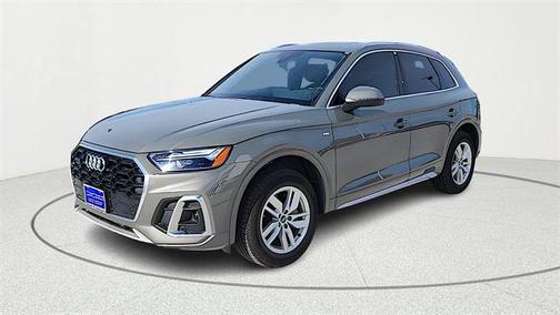 2023 Audi Q5 45 S line Premium