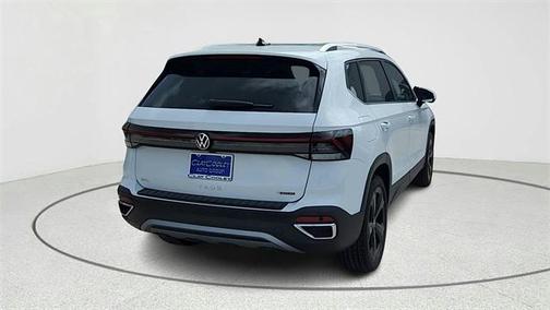 2025 Volkswagen Taos 1.5T SEL