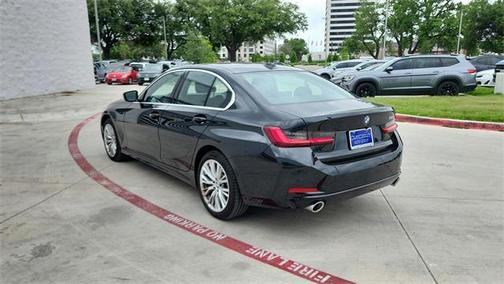 2024 BMW 330 i
