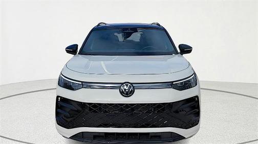 2025 Volkswagen Tiguan 2.0T SE R-Line Black 4MOTION