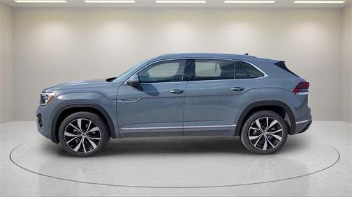 2025 Volkswagen Atlas Cross Sport 2.0T SEL Premium