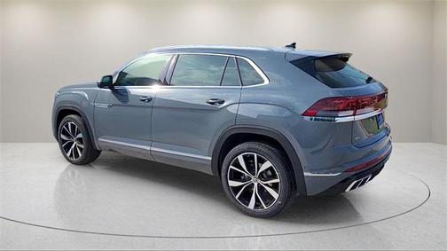 2025 Volkswagen Atlas Cross Sport 2.0T SEL Premium