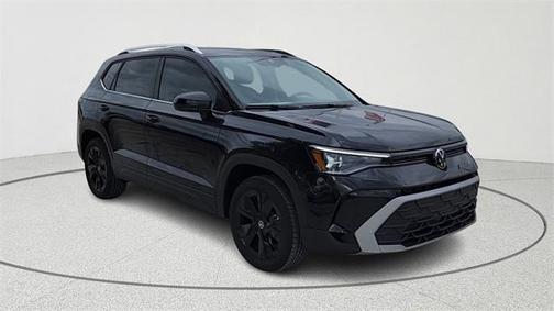 2025 Volkswagen Taos 1.5T SE Black