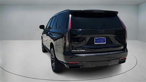 2023 Cadillac Escalade Sport
