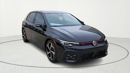 Mythos Black Metallic 2026 Volkswagen Golf GTI 2.0T SE DSG