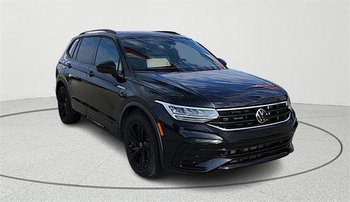 2024 Volkswagen Tiguan 2.0T SE R-Line Black