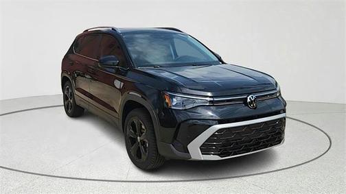 2025 Volkswagen Taos 1.5T SEL