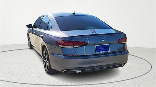 2021 Volkswagen Passat 2.0T SE