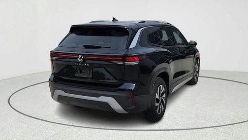 deep black pearl 2026 Volkswagen Tiguan 2.0T S