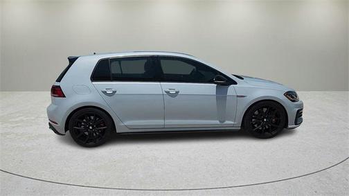 2021 Volkswagen Golf GTI 2.0T SE DSG