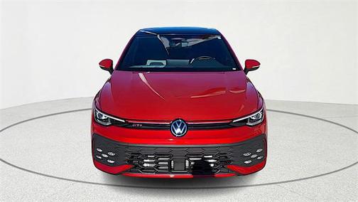 2026 Volkswagen Golf GTI 2.0T SE DSG