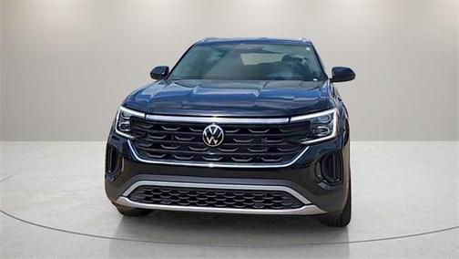 2025 Volkswagen Atlas Cross Sport 2.0T SE