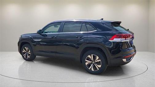 2025 Volkswagen Atlas Cross Sport 2.0T SE
