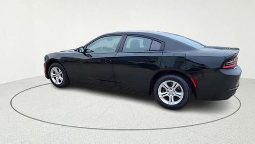 Pitch Black Clearcoat 2022 Dodge Charger SXT