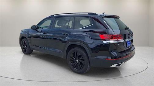 2022 Volkswagen Atlas 2.0T SE w/Technology