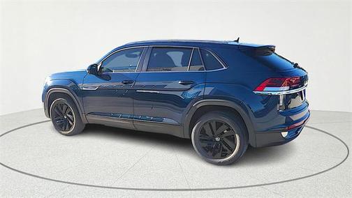 2022 Volkswagen Atlas Cross Sport 2.0T SE w/Technology