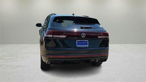2025 Volkswagen Atlas Cross Sport 2.0T SEL