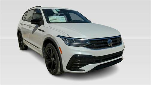 2024 Volkswagen Tiguan 2.0T SE R-Line Black