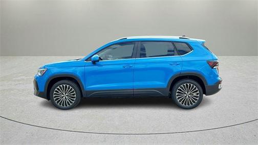 2025 Volkswagen Taos 1.5T SE Black