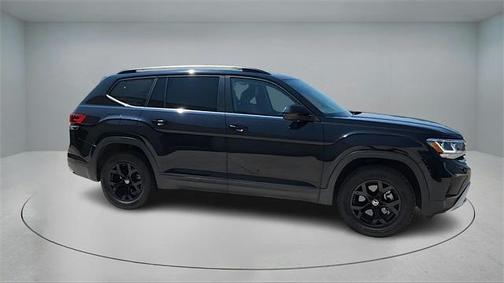 2021 Volkswagen Atlas 3.6L SE w/Technology