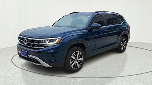 Blue Metallic 2022 Volkswagen Atlas 2.0T SE