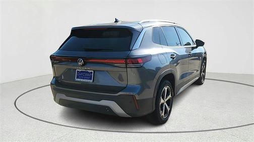 2025 Volkswagen Tiguan 2.0T SE