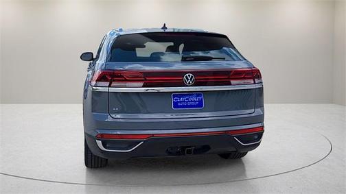 2025 Volkswagen Atlas Cross Sport 2.0T SE w/Technology