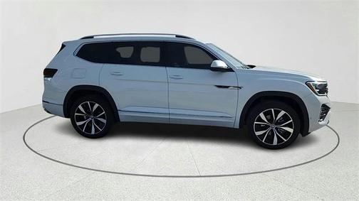 2025 Volkswagen Atlas 2.0T SEL Premium R-Line 4MOTION