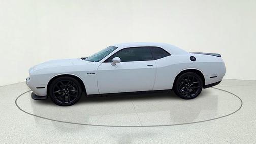 White Knuckle Clearcoat 2022 Dodge Challenger R/T